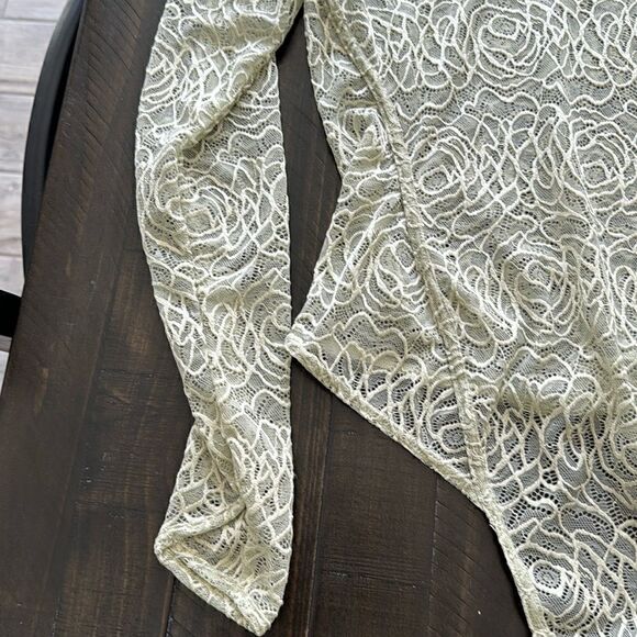 NWOT Free People In My Head Bodysuit Floral Lace Sheer Square Neck Feminine M - Picture 6 of 11